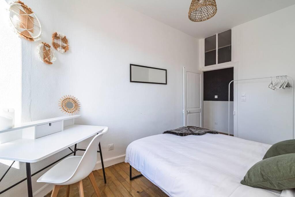 Le Cosy - 2 Chambres - Hyper Centre Реймс Екстер'єр фото